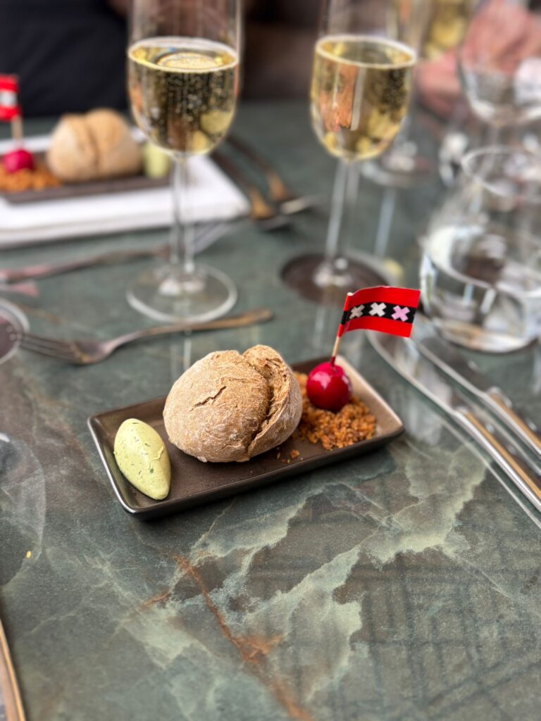 Lunch - Table for Two